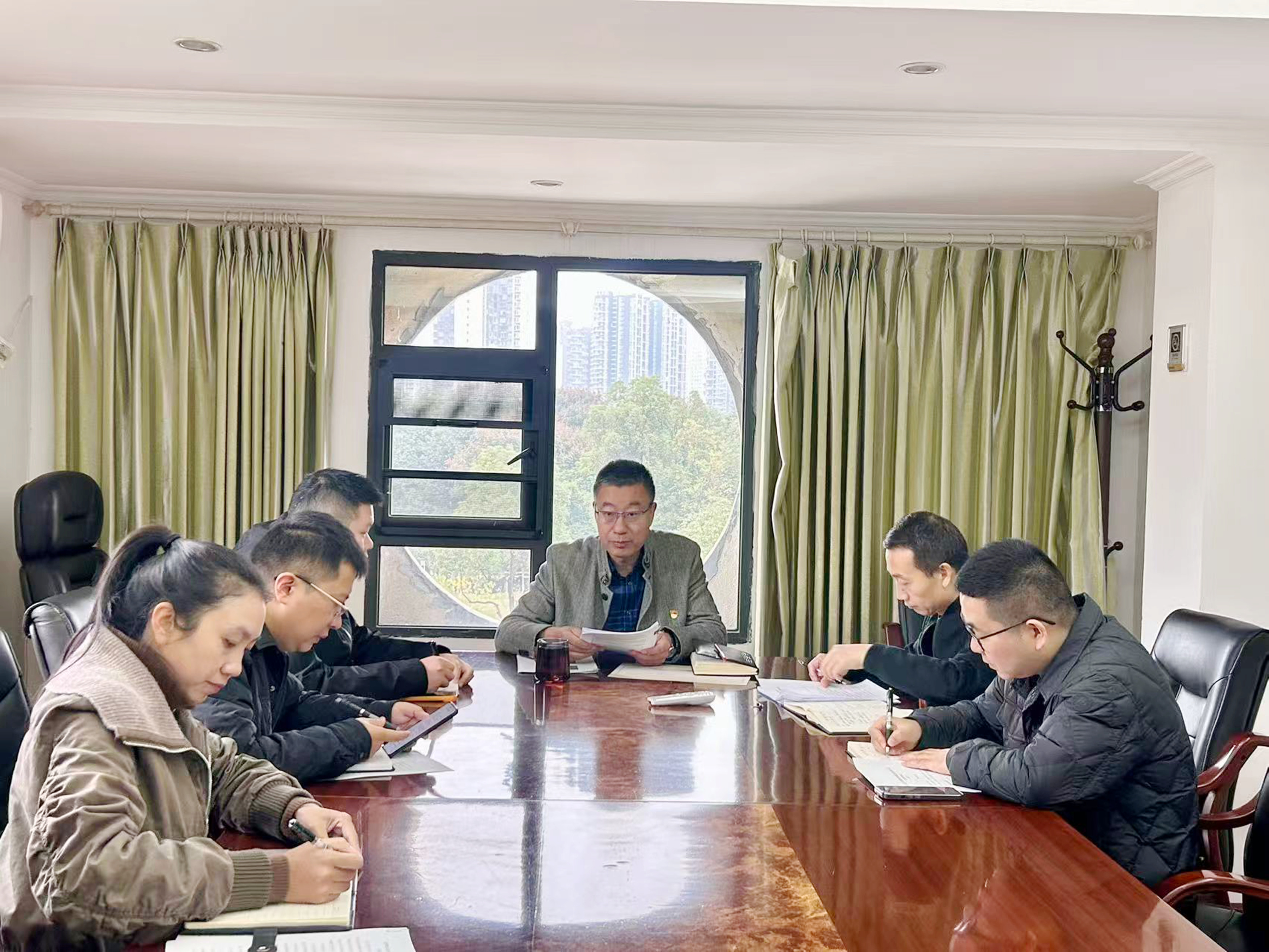 国土利用院主题党日活动