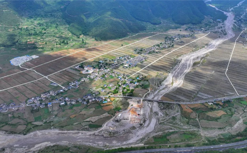 媒体聚焦 | 安宁河谷，沃土新生！ 土地集团获媒体点赞