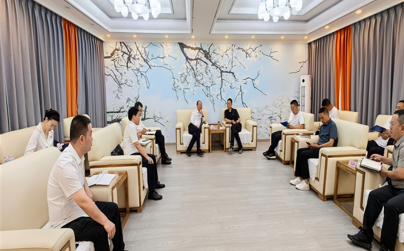 技术赋能助发展 政企携手谱新篇——测绘公司赴金川县座谈交流