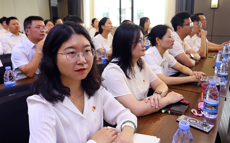 攀西公司职工以奋进姿态致敬抗战胜利80周年