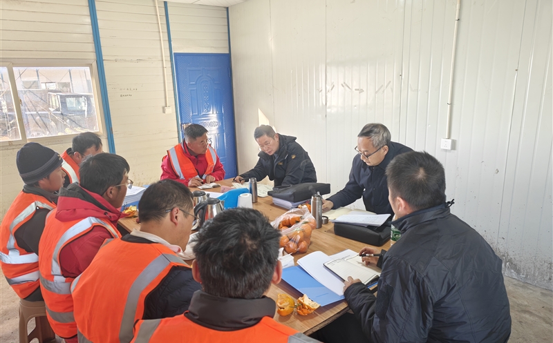 省地质安委会赴攀西公司瓦西玛瑙矿项目开展安全检查