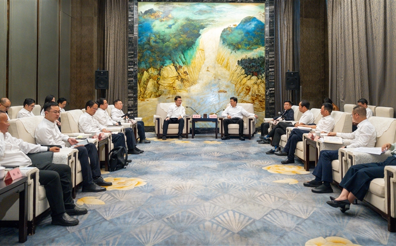 集团领导赴内江市拜会交流