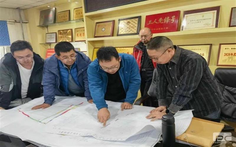 省自然资源投资集团矿产科技部赴松树南沟金矿督导外围勘查工作